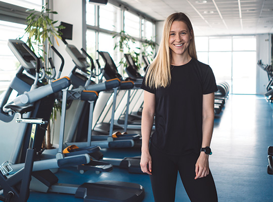 health student in gym